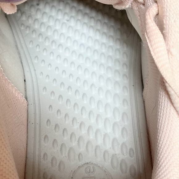 LiteRide by CROCS Light Gray & Pink Sneaker Women's Size 9W EUC - Picture 6 of 8